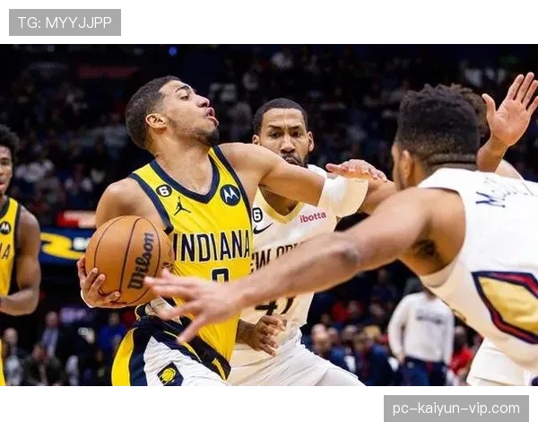 哈利伯顿挡拆组织效率提升，拉开与控卫米切尔关键时刻差距